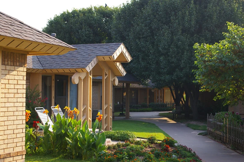 Golden Oaks Village — view 2